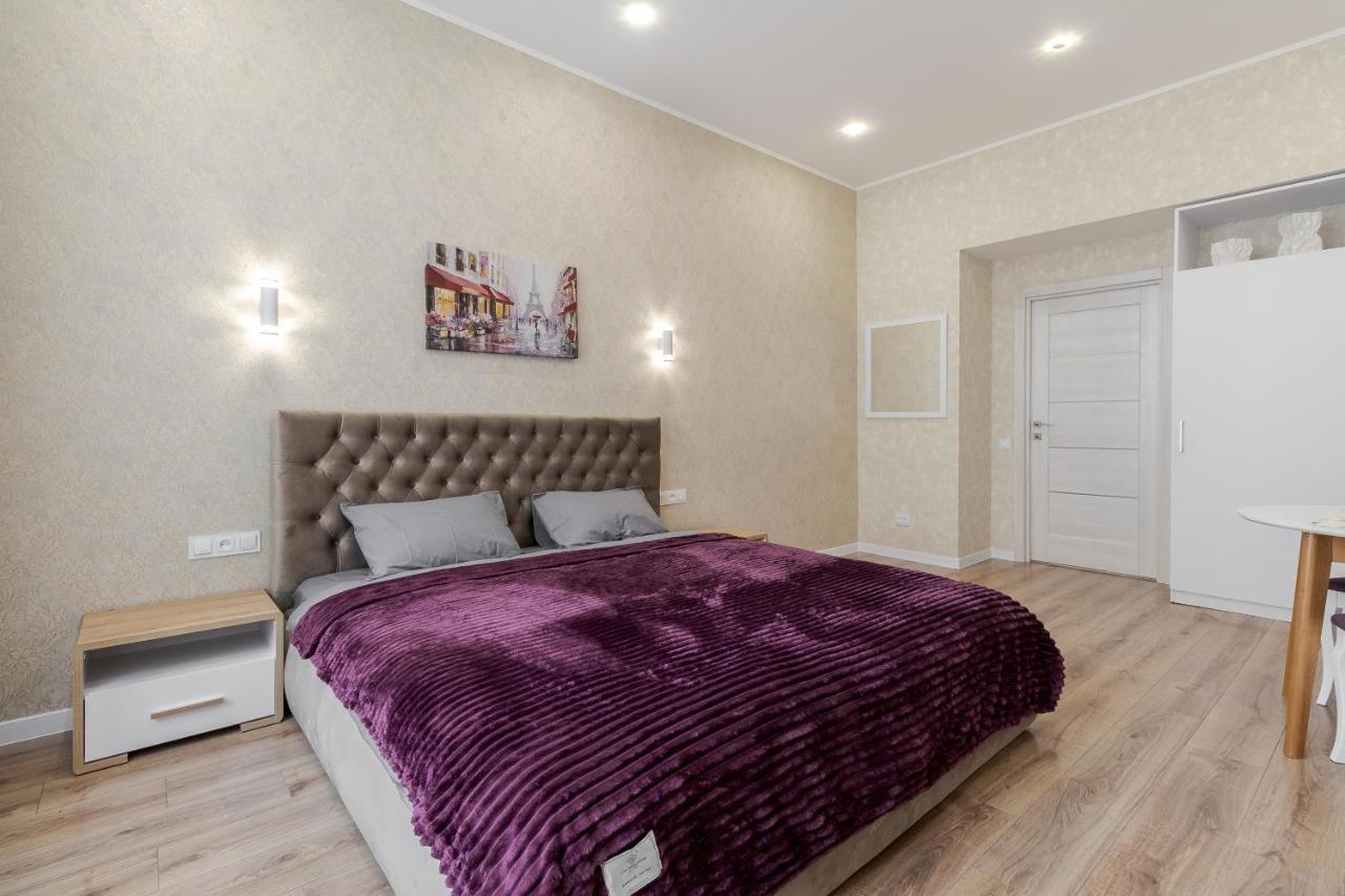 Luxury Flat In Downtown 2 Apartment Лвив Екстериор снимка